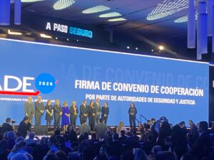 Firma de convenio de cooperación por autoridades de seguridad y justicia. (ENADE 2026)